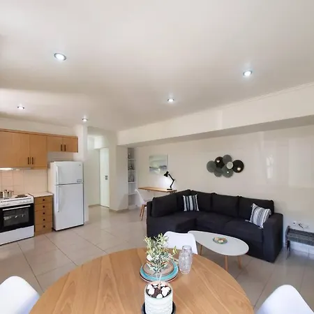 Piccola Oliva Apartment